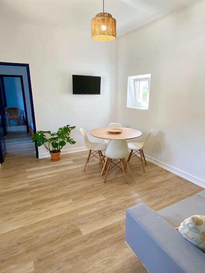 Pine & Apple Sintra Beach House Коларес Экстерьер фото